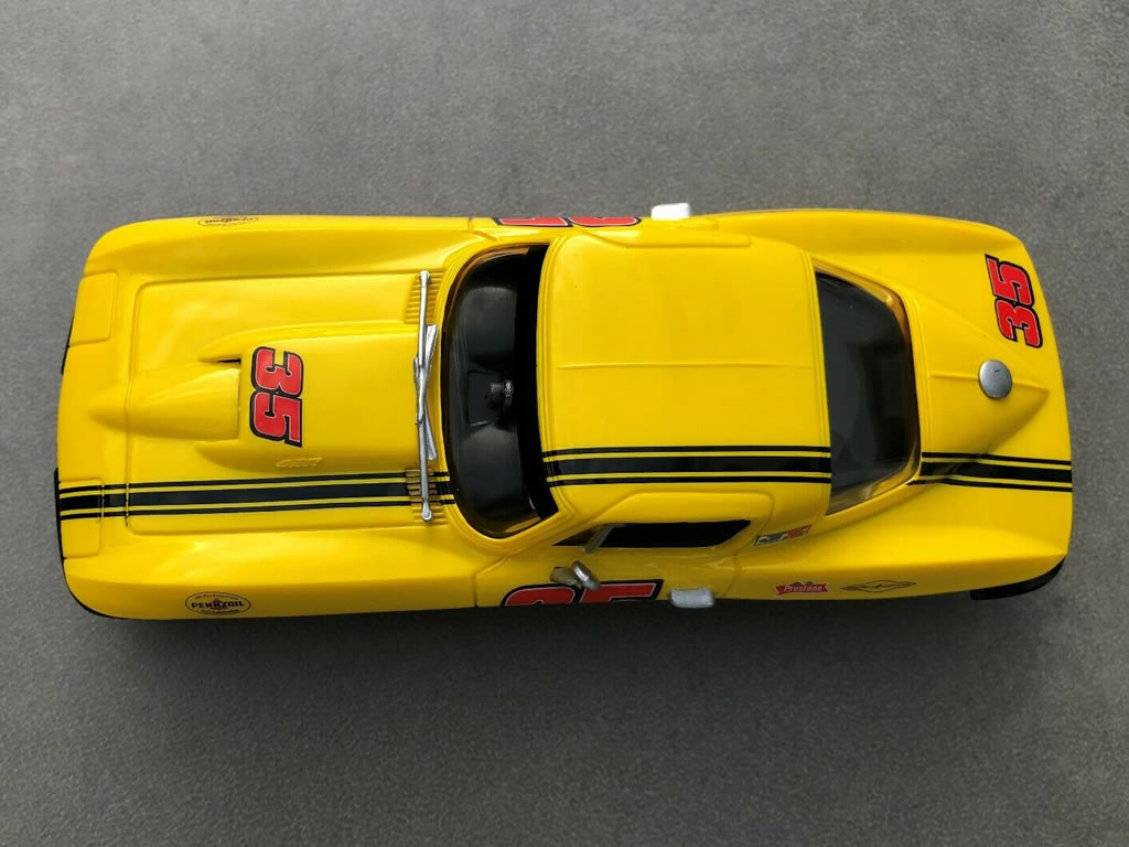 Chevrolet Corvette Sting Ray N°35 - 30906 - Carrera Digital 132 – Image 3