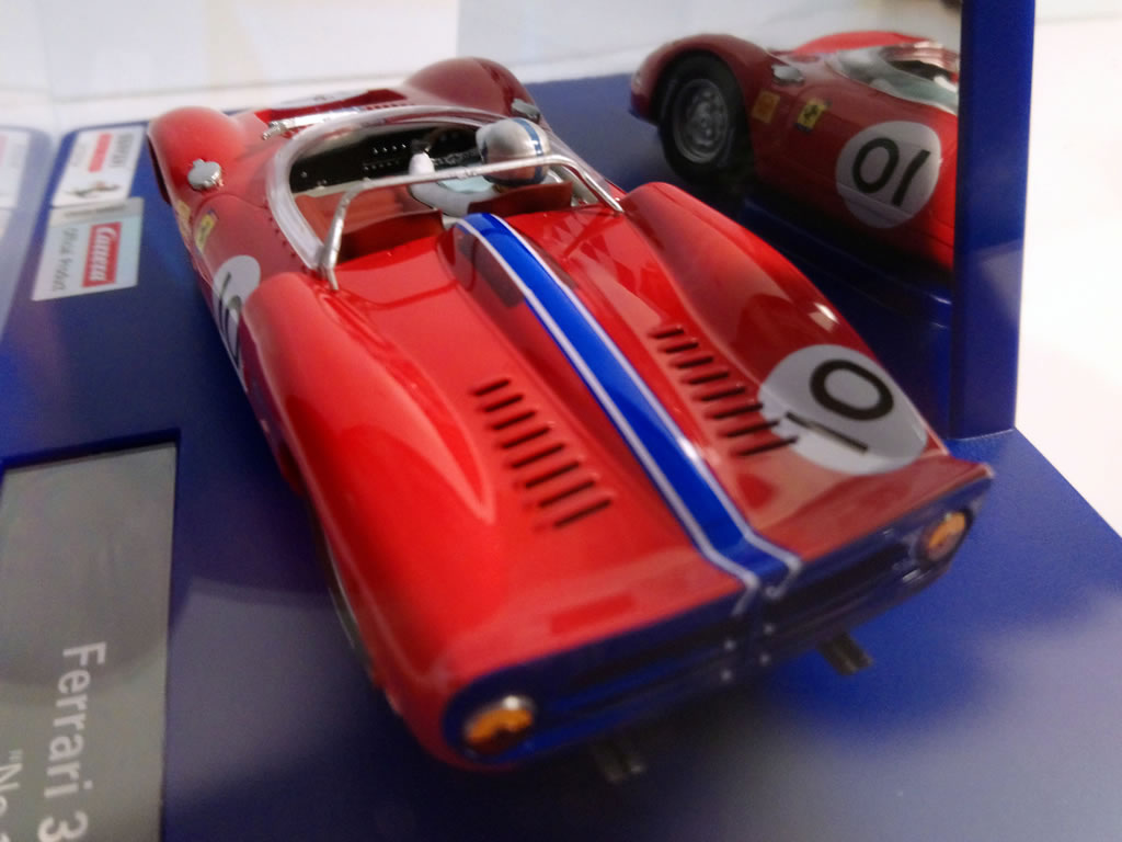 Ferrari 365 P2 N°10 - 30959 - Carrera Digital 132 – Image 5
