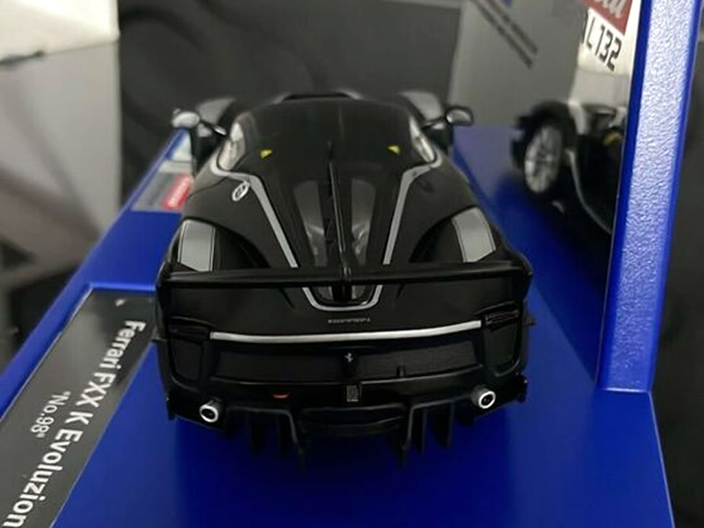 Ferrari FXX K Evoluzione N°98 Noir - 30895 - Carrera Digital 132 – Image 9