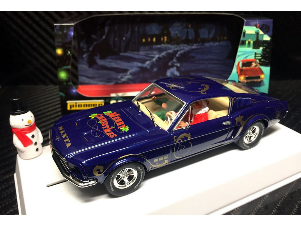 Ford Mustang 390 GT Santa's 'Stang, Tinsel Blue 2018 - P072 - Pioneer DPR 132 - EL 220 Exemplaires