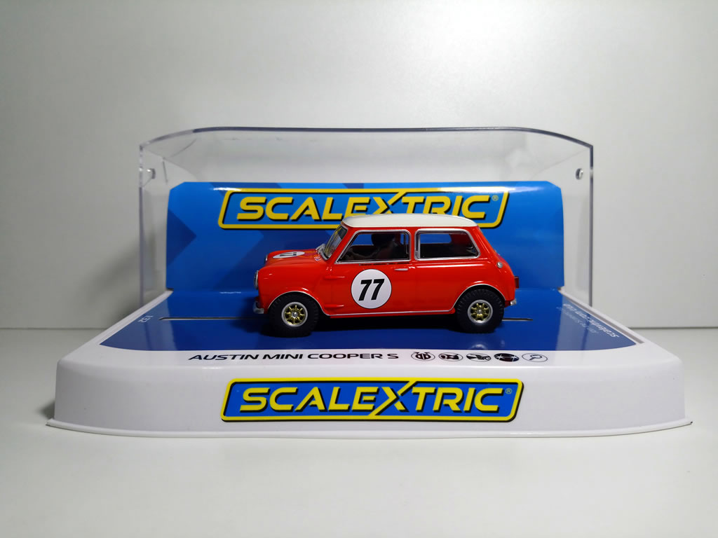 Mini Austin Mini Cooper S Andrew & Mike Jordan 2019 N°77 - C4154 - Scalextric Analogique – Image 5