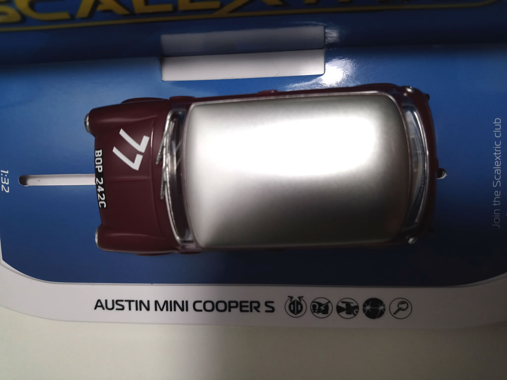Mini Austin Mini Cooper S Broadspeed N°77 - C4238 - Scalextric Analogique – Image 4