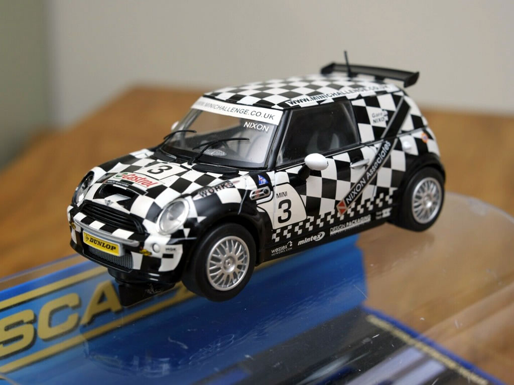 Mini Cooper Nixon Associates N°3 - C2911 - Scalextric DPR 132 – Image 12