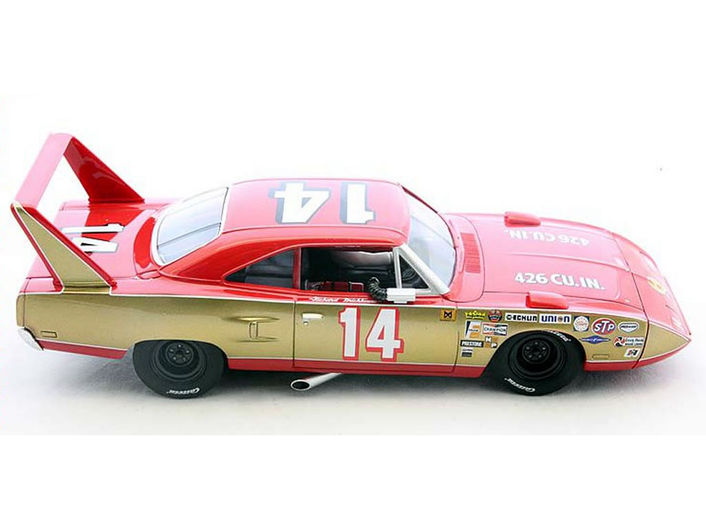 Plymouth Superbird N°14 - 30944 - Carrera Digital 132 – Image 4