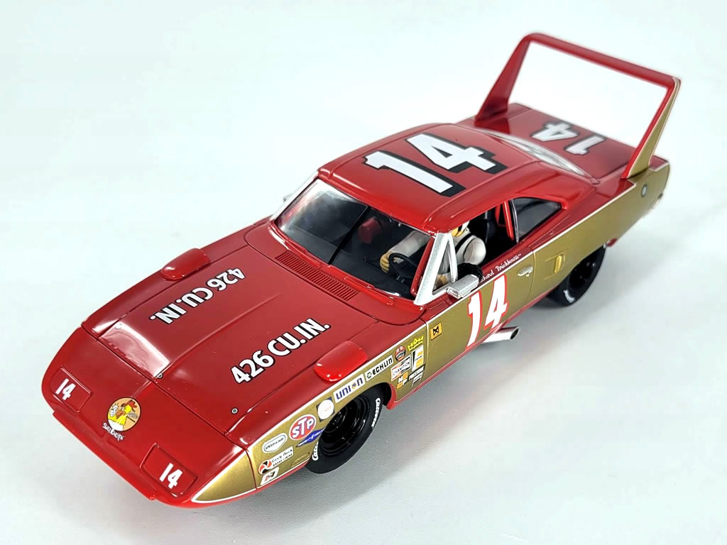 Plymouth Superbird N°14 - 30944 - Carrera Digital 132 – Image 9