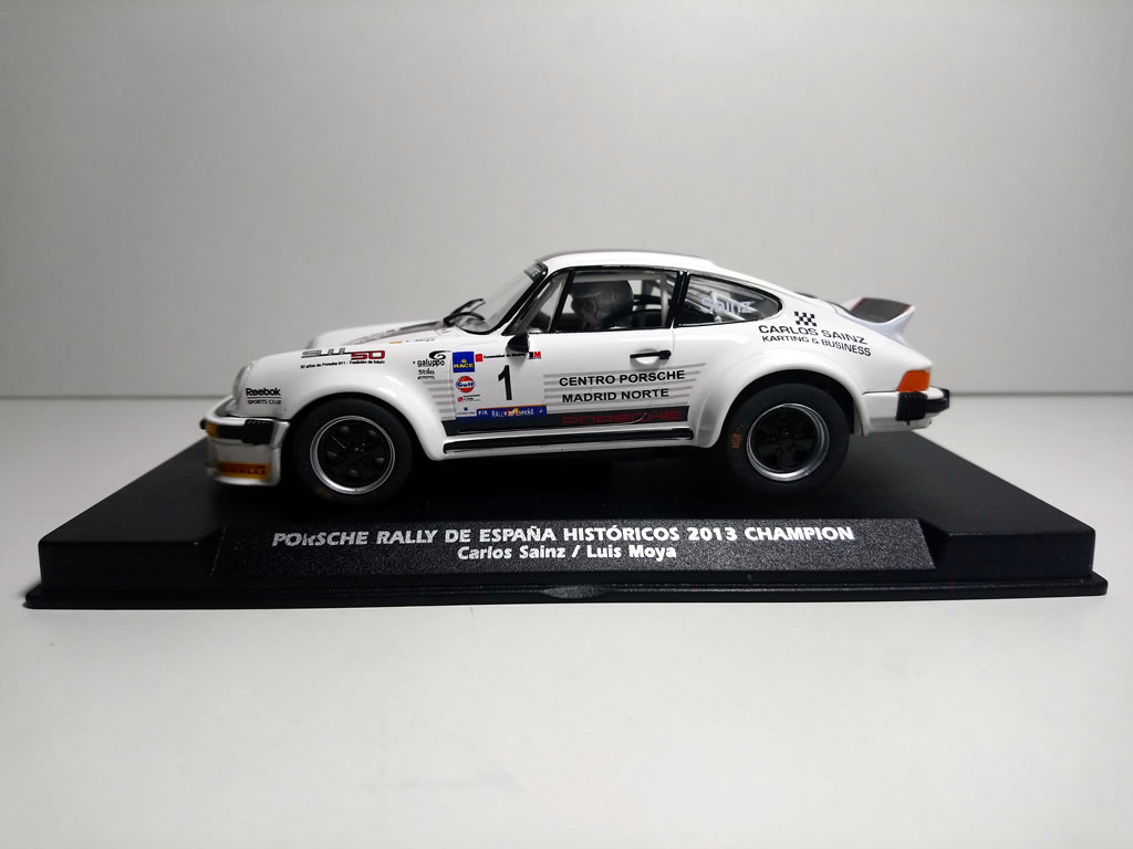 Porsche 934 Rally de España Historicos 2013 Champion N°1 - W044-04 - Slotwings Convertible – Image 4